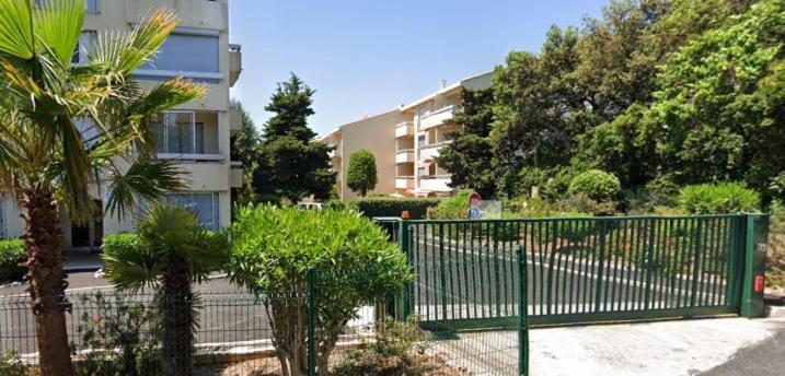 Studio Front de Mer Saint-Raphaël Exterior foto