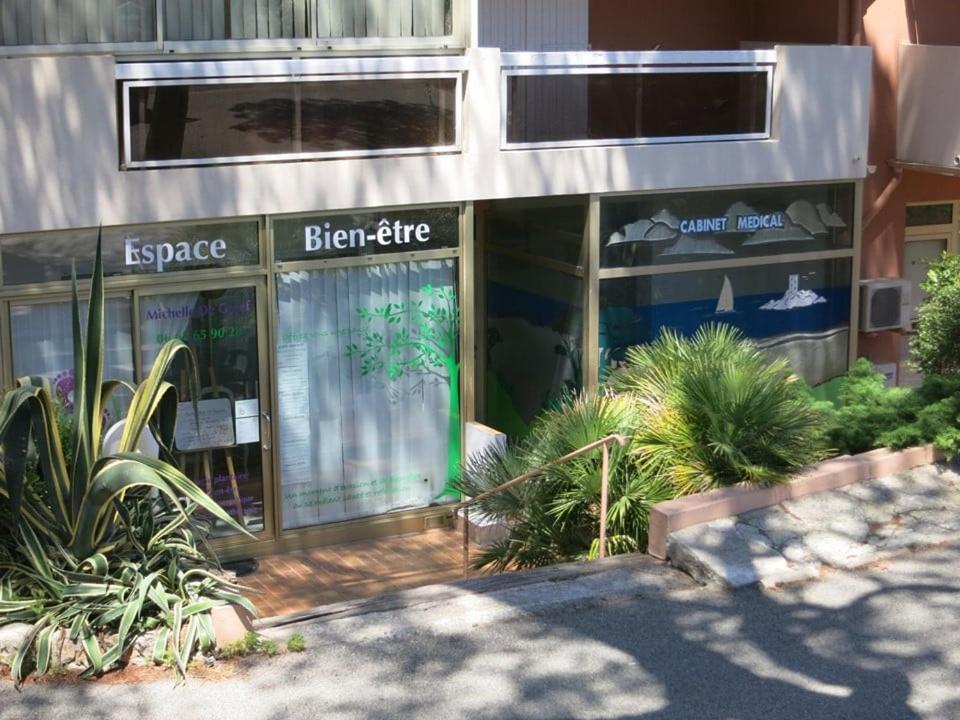 Studio Front de Mer Saint-Raphaël Exterior foto
